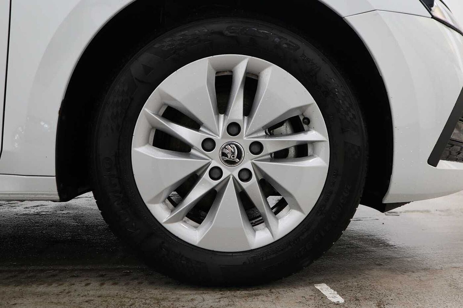 SKODA Octavia SE Technology 1.0 TSI e-TEC 110 PS DSG **AUTOMATIC**